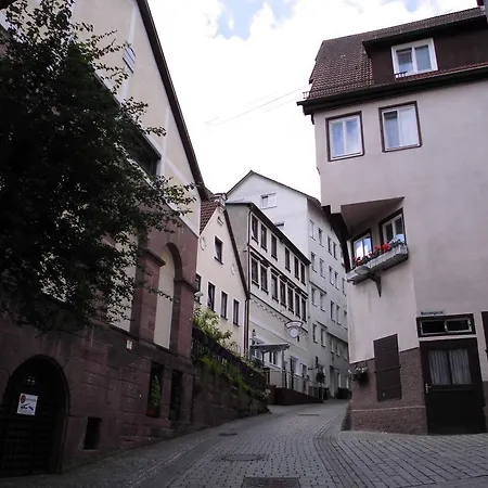 아파트 Calwer Hoefle Biergasse - Fuer Firmen, Handwerker Und Monteure 칼프